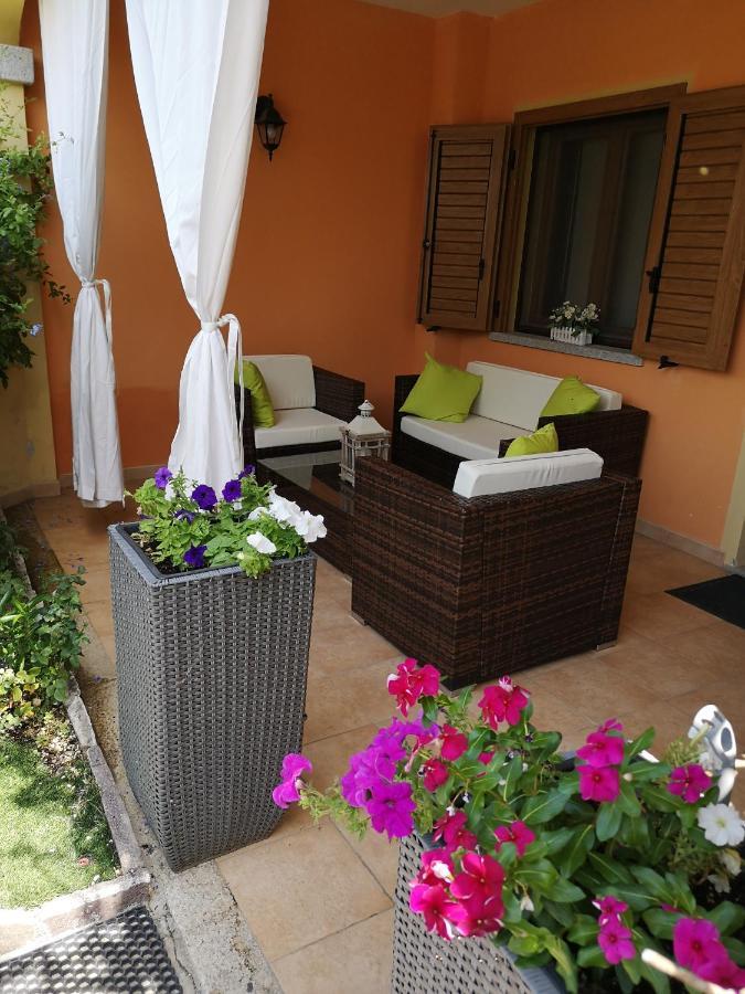 Casa Con Giardino Villa Olbia Exteriör bild