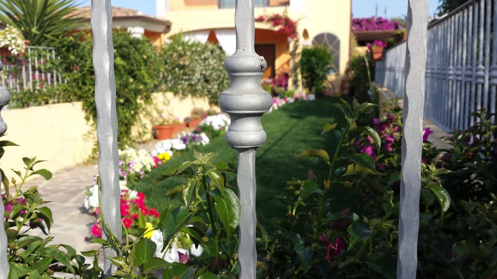 Casa Con Giardino Villa Olbia Rum bild